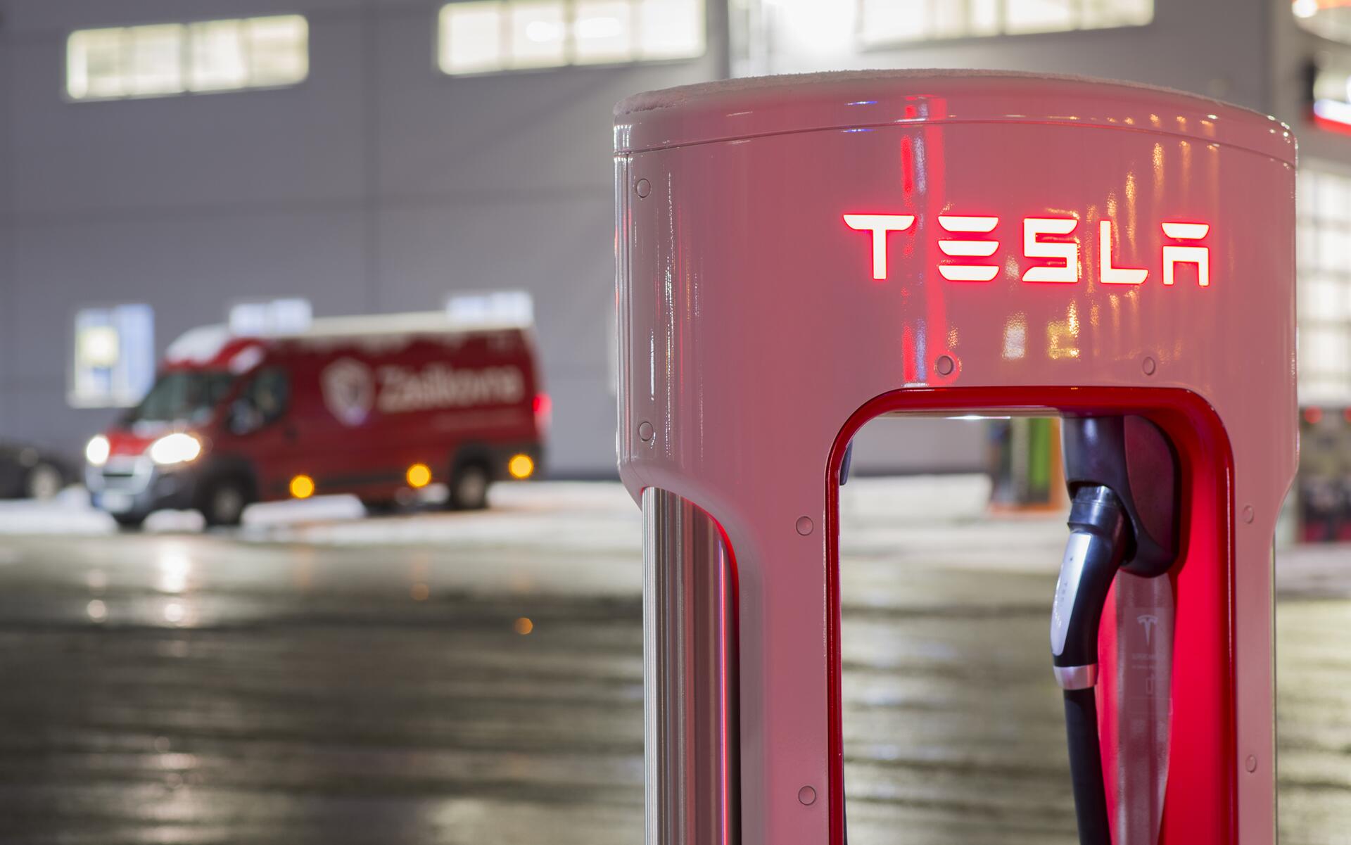 Tesla Supercharger nabíječka