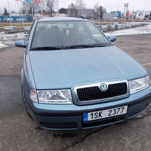 Škoda Octavia kombi 1 1.6 75kW manuál