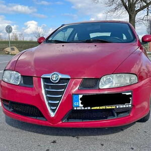 Alfa Romeo GT kupé 1.9JTD 110kW manuál