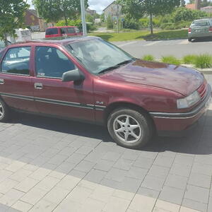 Opel Vectra 2.0i 85kW manuál