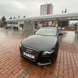 Audi A4 manuál