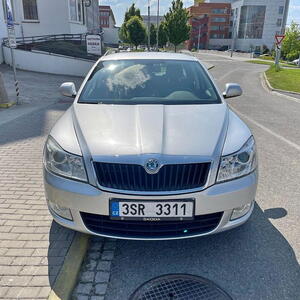 Škoda Octavia ii 1.6 tdi manuál