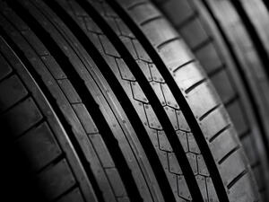 ADAC odhaluje vítěze testu letních pneumatik 2025: Jak si vedou vaše oblíbené značky?