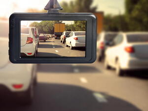 Autokamera a navigace v Itálii: pravidla, výhled i pokuty