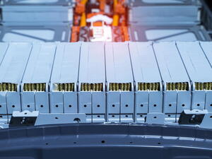 Baterie do elektromobilu a její likvidace: cena a náročnost