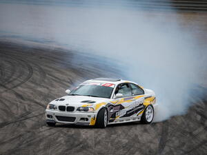 BMW E46: jak vyměnit prasklou poloosu