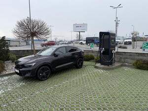 Doba nabíjení elektromobilu cestou na hory