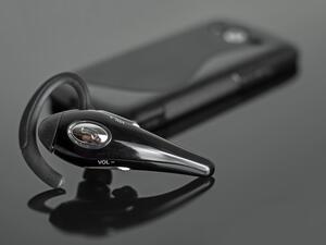 Handsfree do auta