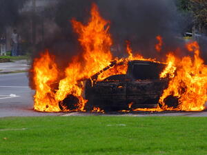 Hašení elektromobilů a jejich požáry – jak velká je to hrozba?