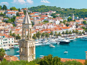 Hvar: Průvodce pro rok 2024 – co na ostrově vidět a zažít?