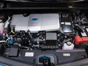Hybridní motor a vytáčení za studena (2. díl)
