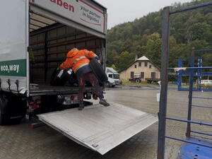 Jak se naskladňuje pneumatika z EU a jak z Číny - rozdíly, které byste nečekali