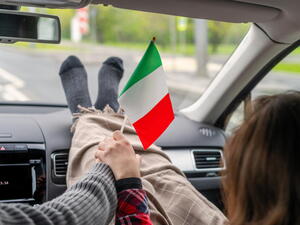 Kdo musí při průjezdem Itálií platit mýtné v roce 2024?