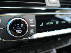 Klimatizace v autě pomůže i v zimě