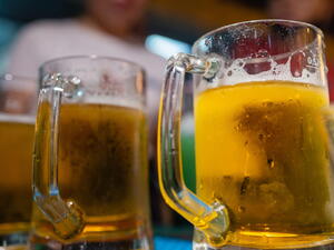 Kolik stojí pivo na dovolené v Chorvatsku a Polsku