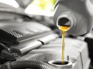 Low SAPS oleje mají jiné vlastnosti. Starším motorům škodí