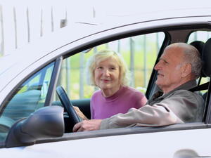 Prohlídky řidičů seniorů: Jak je to s nimi v Evropě?