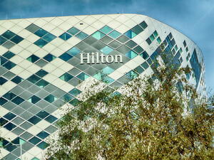 Srovnání cen Hilton Praha a Hilton Gdaňsk