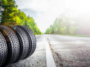 Testy celoročních pneu 2021