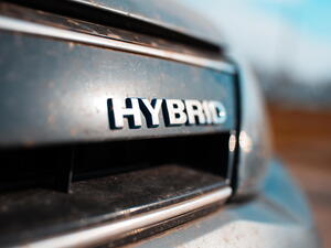 Trakční baterie hybridu a její výdrž