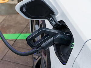 V2G (Vehicle-to-Grid): Auto jako součást energetické sítě