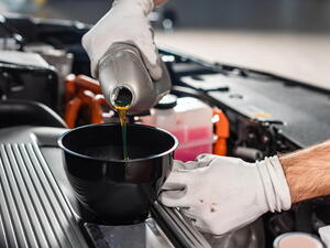 Životnost motorového oleje je omezena hned několika vlivy