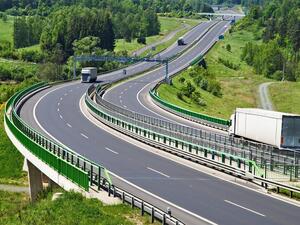 Zpoplatněné úseky dálnic v České republice