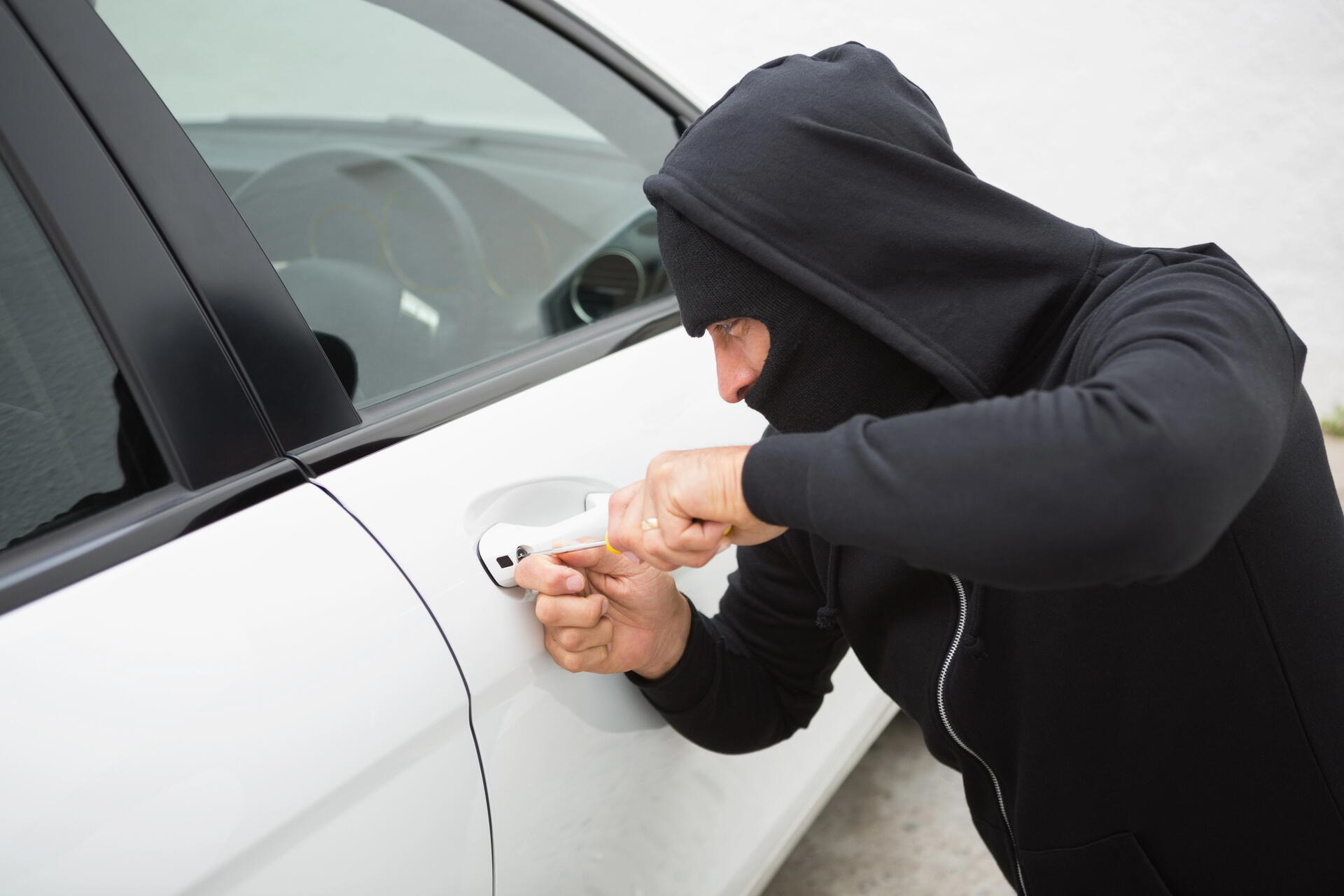 Autoalarm a GPS lokátor: Jak se změnilo zabezpečení auta? 