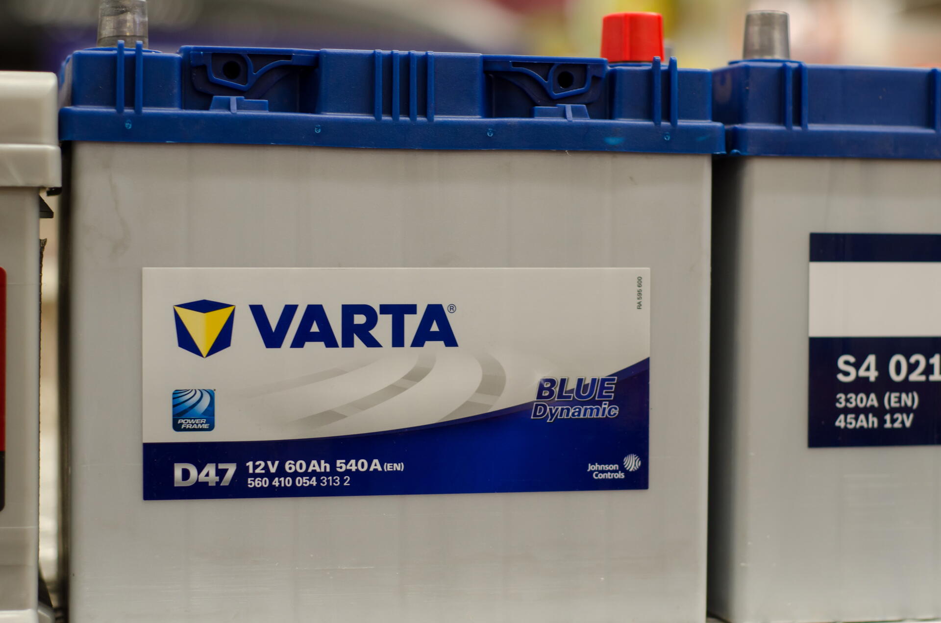 Autobaterie ze supermarketu Tesco