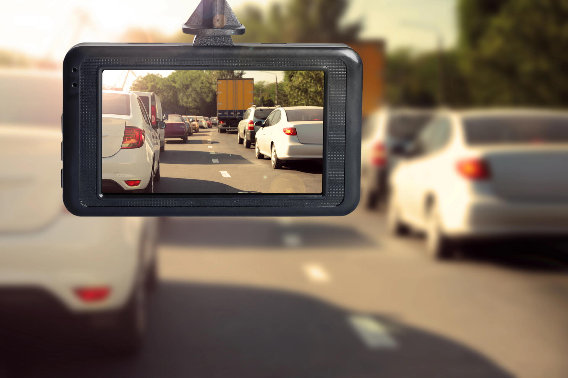 Autokamera a navigace v Itálii: pravidla, výhled i pokuty