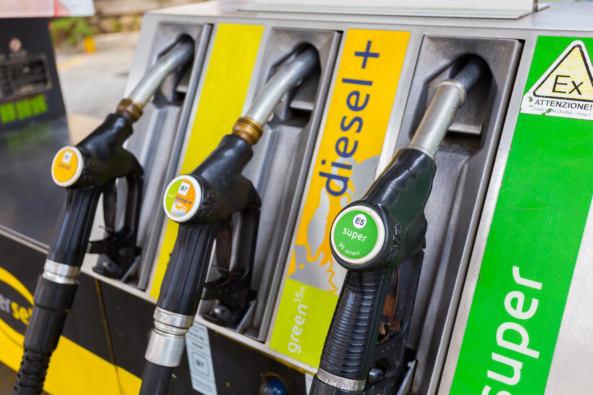 „Benzina“ a „gasolio“: značení paliv na cestě do Itálie