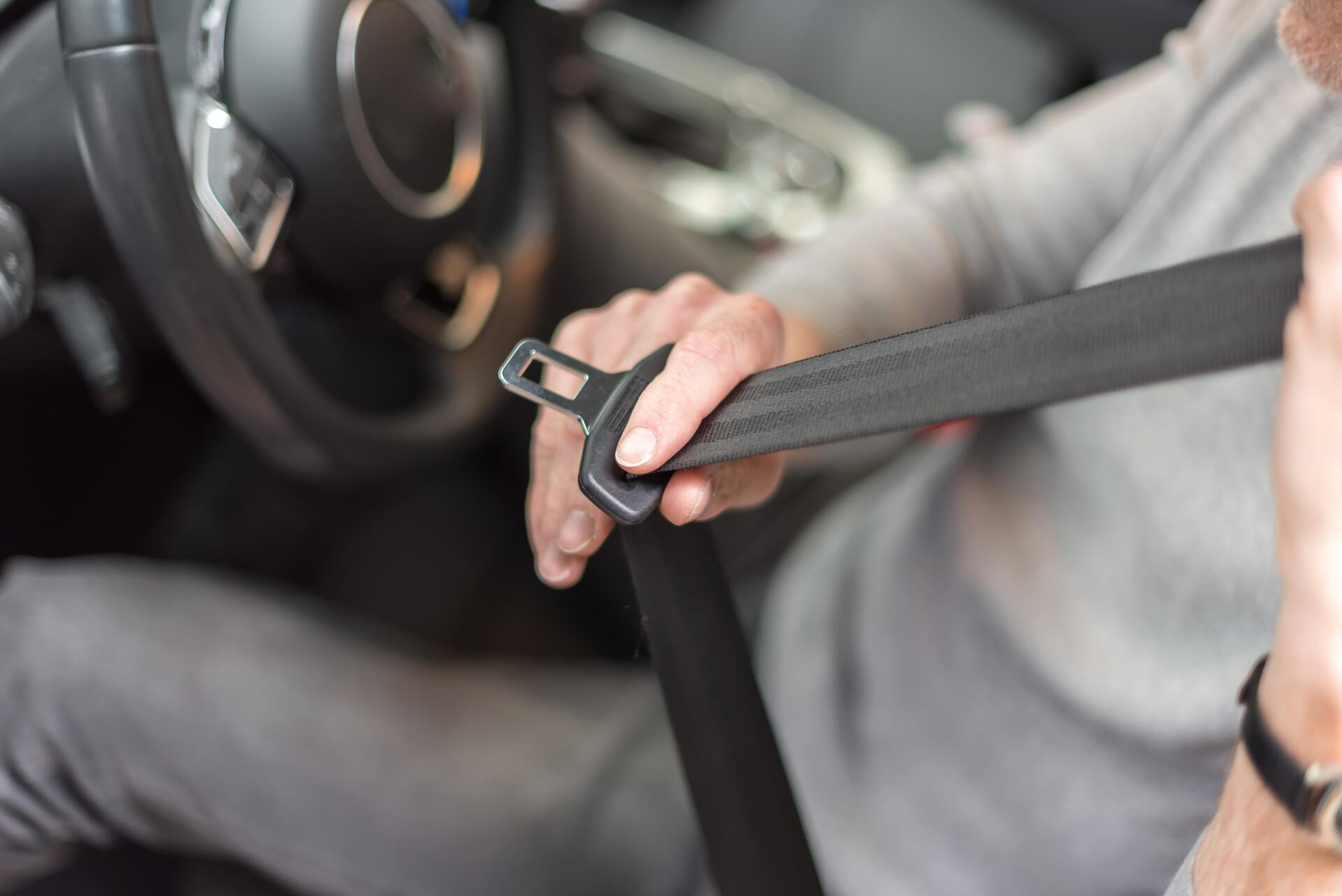 Bezpečnostní pásy v autě: Význam, zákon a výjimky