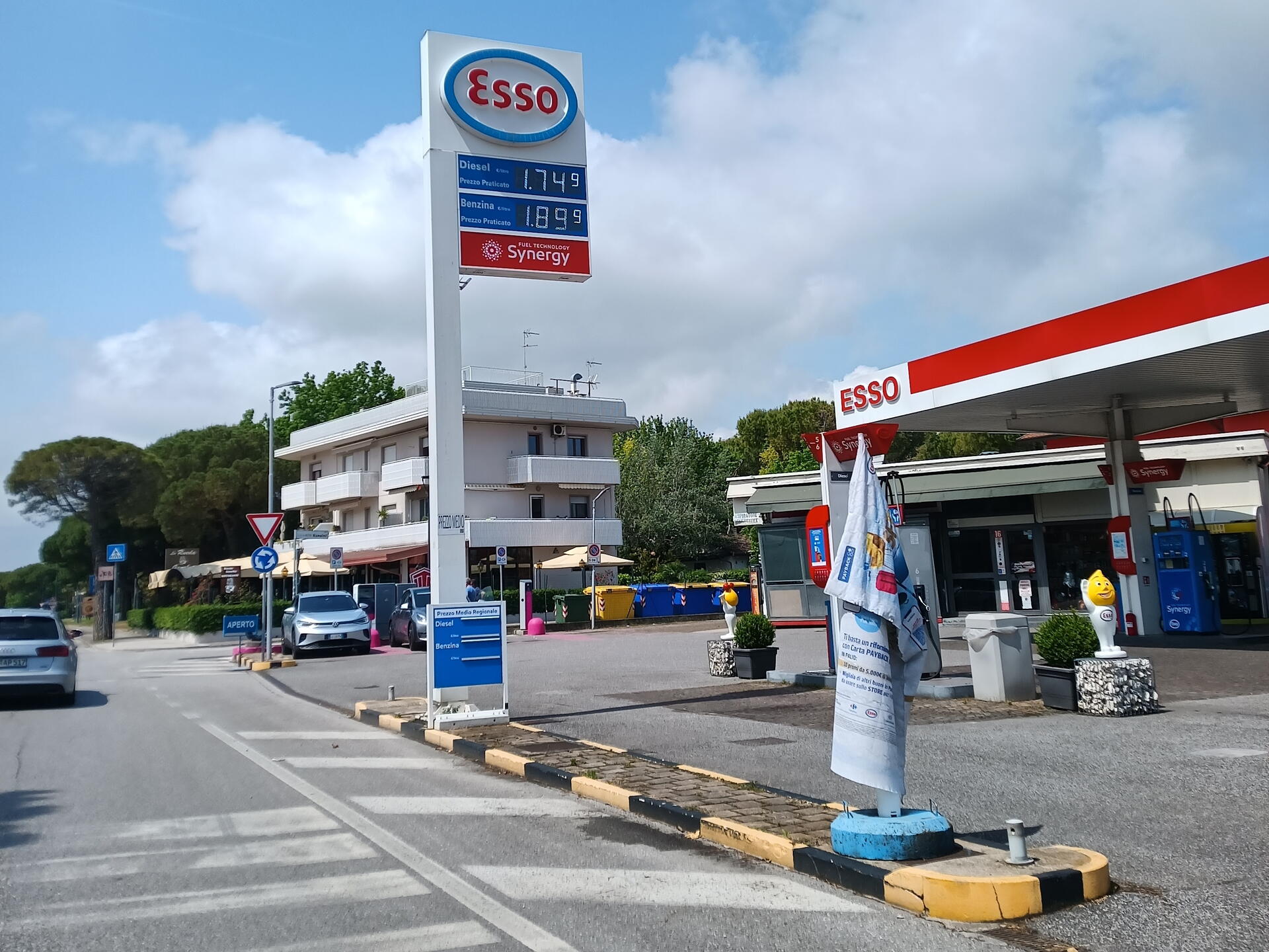 Čerpací stanice Itálie Esso