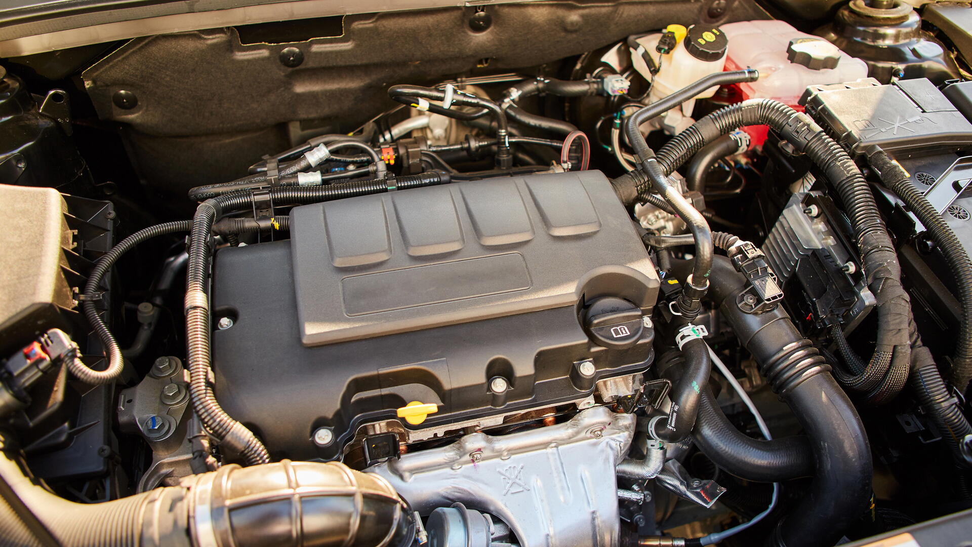 Čerpadlo na olej spalovacího motoru s elektronickým řízením