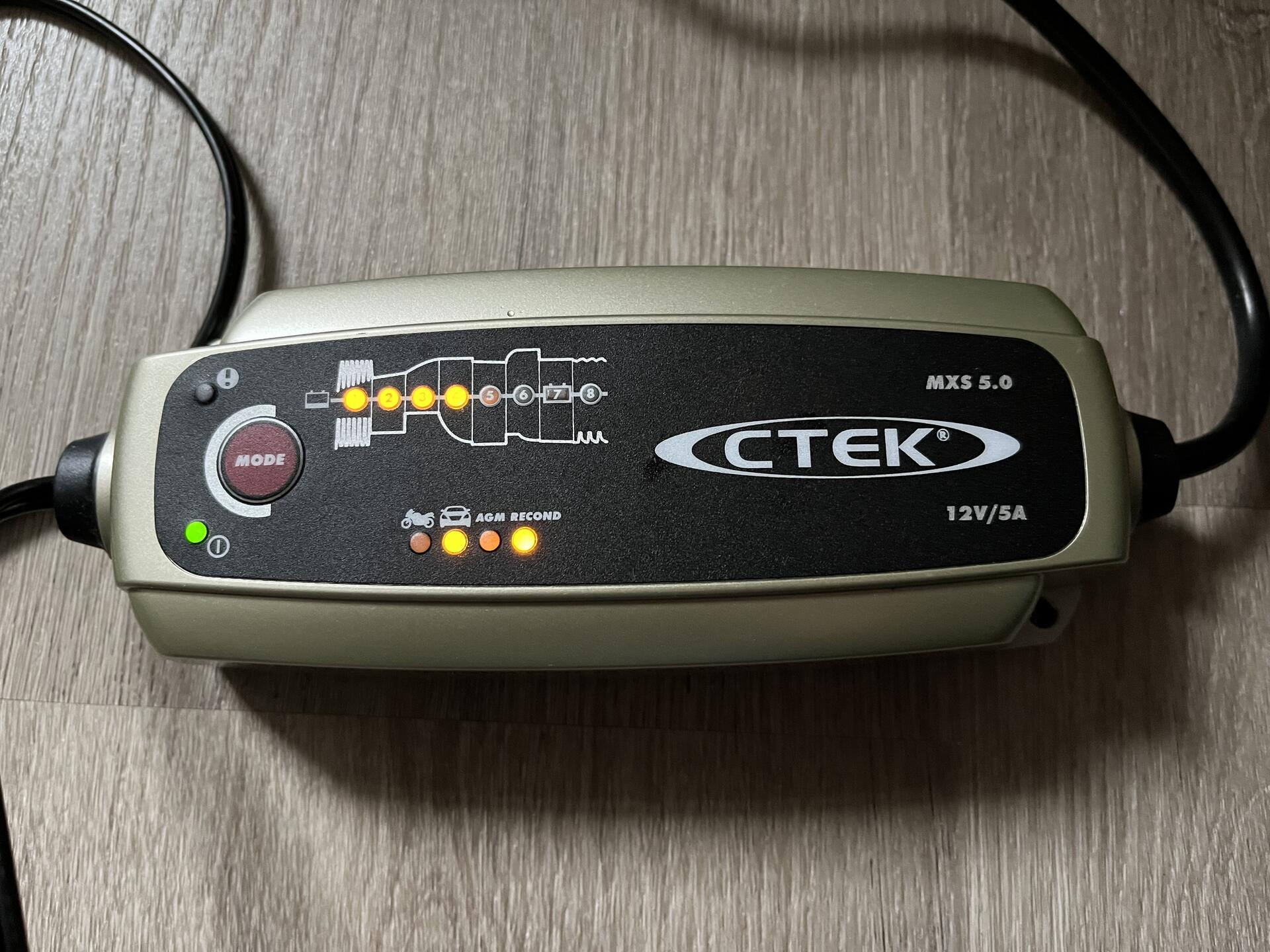 CTEK MXS 5.0 new