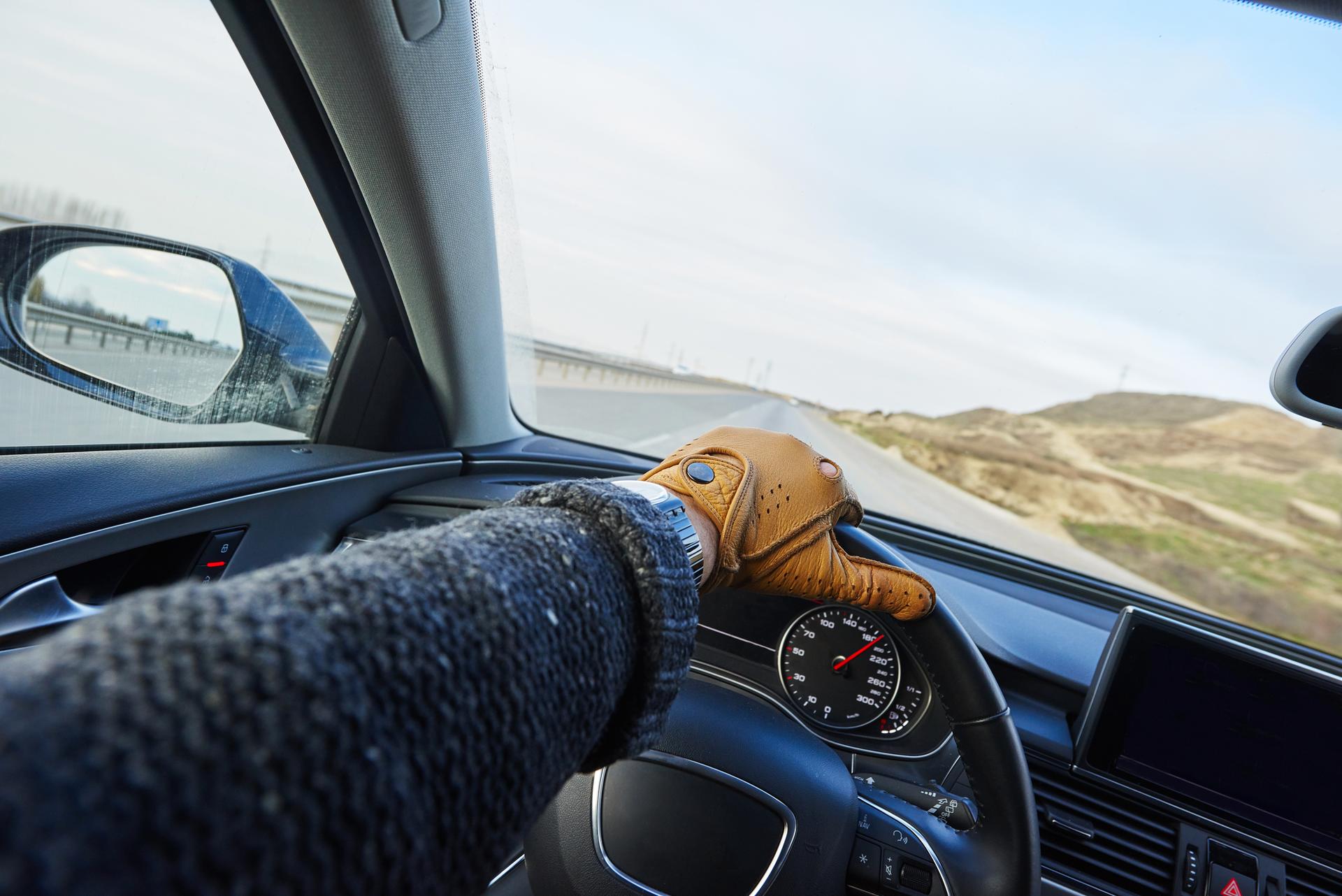 Jak vybrat rukavice do auta