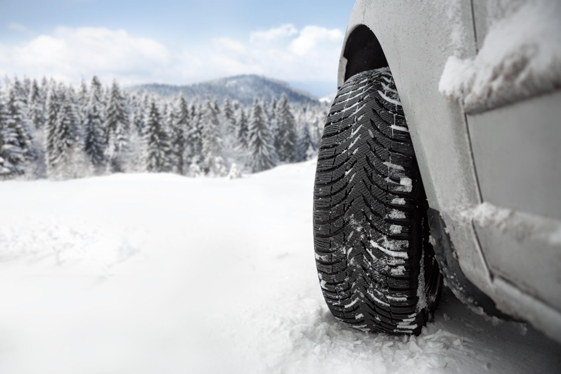 Jak vybrat zimní pneumatiky na sezónu 2023/24