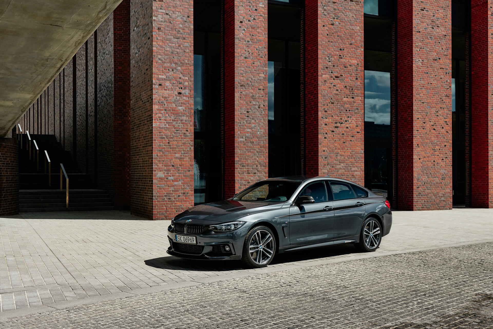 Jaké BMW mělo jako první pohon všech čtyř kol?