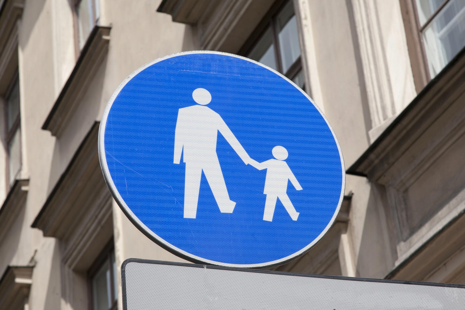 Jaké jsou vlastně rozdíly mezi pěší a obytnou zónou