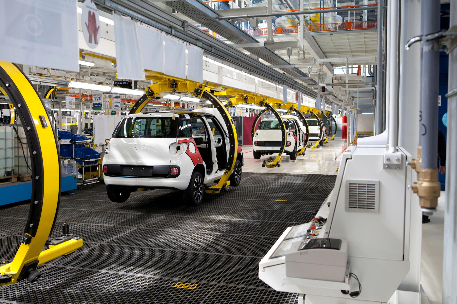 Kolik stojí automobilku minuta zastavené linky? Škody jdou do statisíců