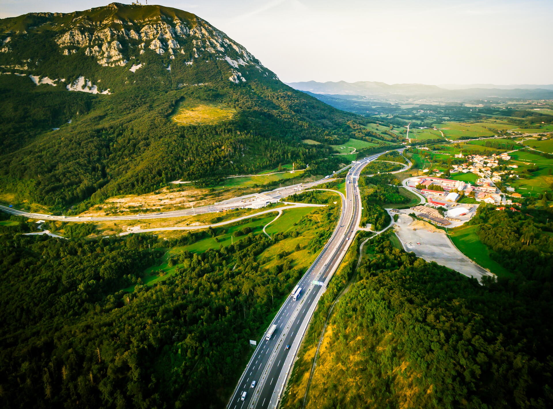 Kolik stojí dálniční známka na Slovinsko v roce 2023, a kde ji koupit?