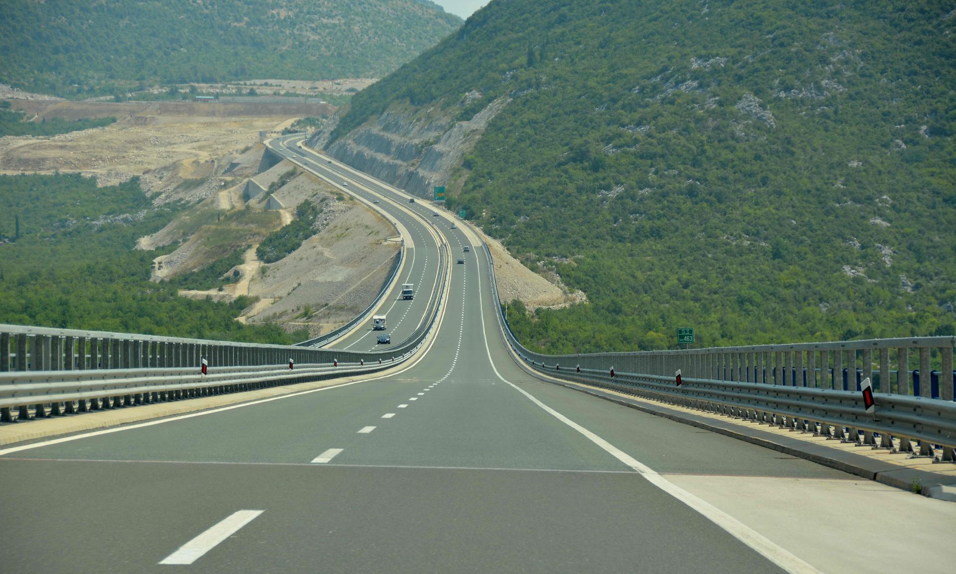 Kolony na dálnici Chorvatsko 2020