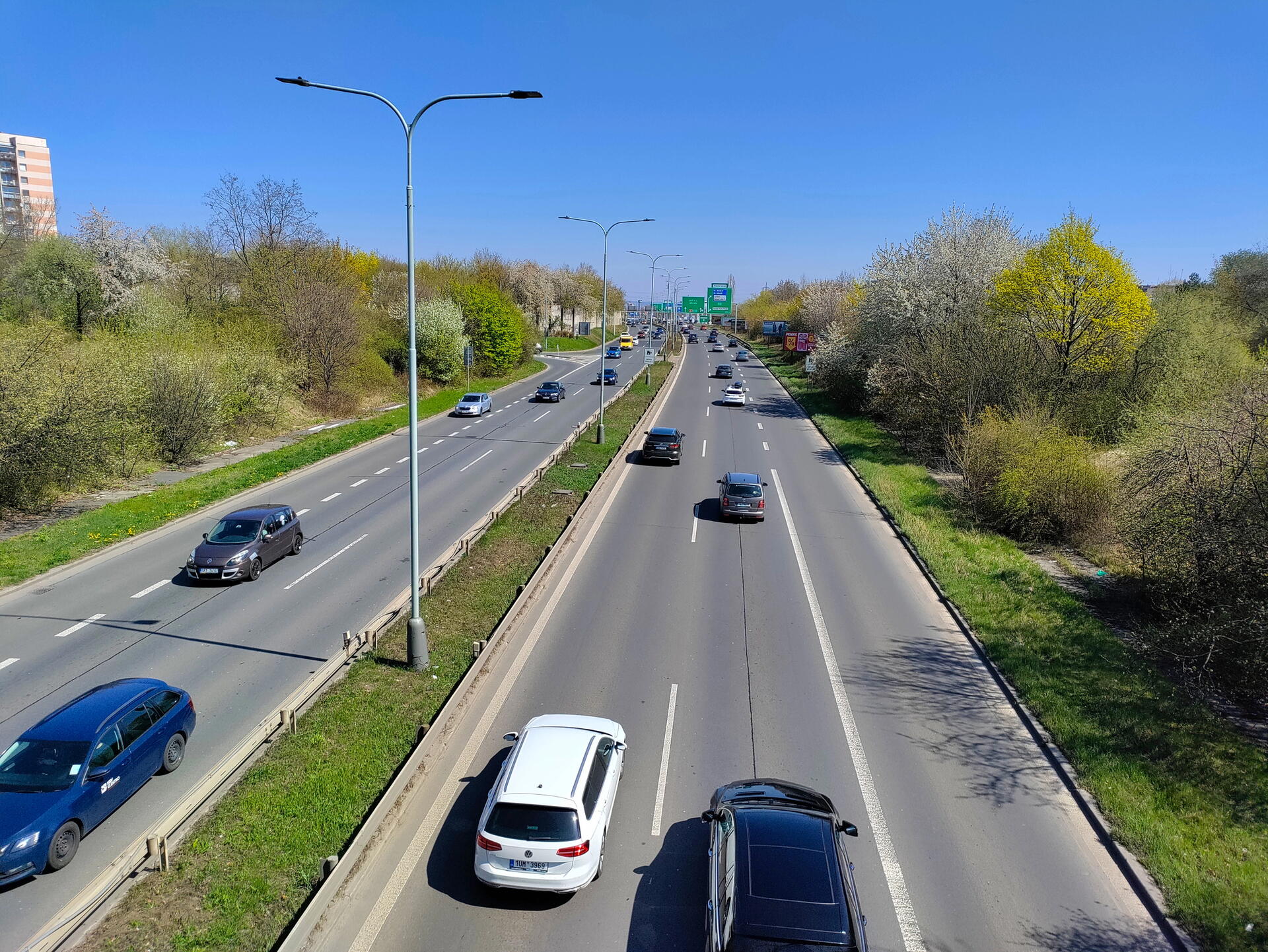 Komu a kdy se vyplatí jednodenní dálniční známka