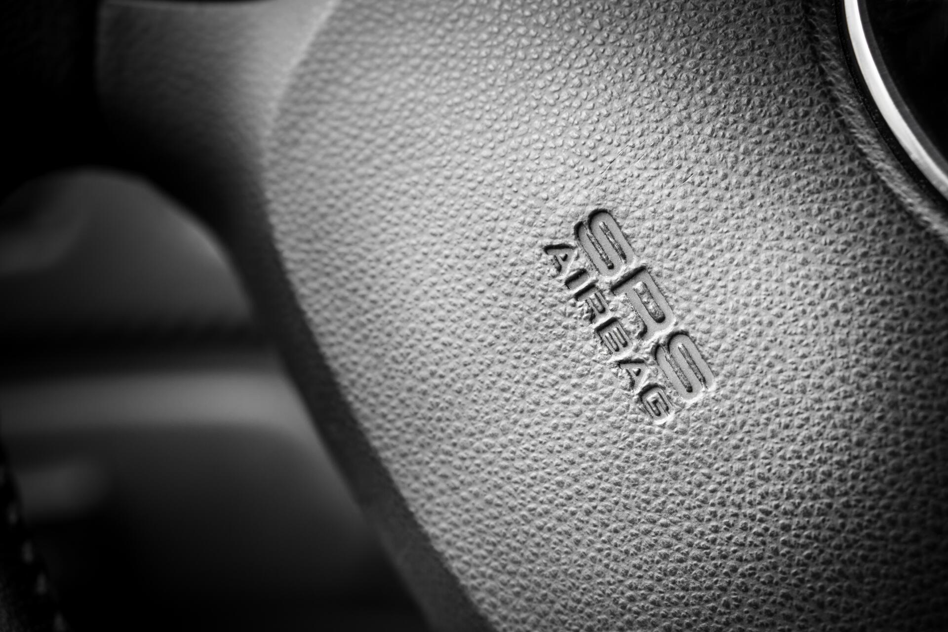 Kontrolka airbagu: Co značí a proč svítí