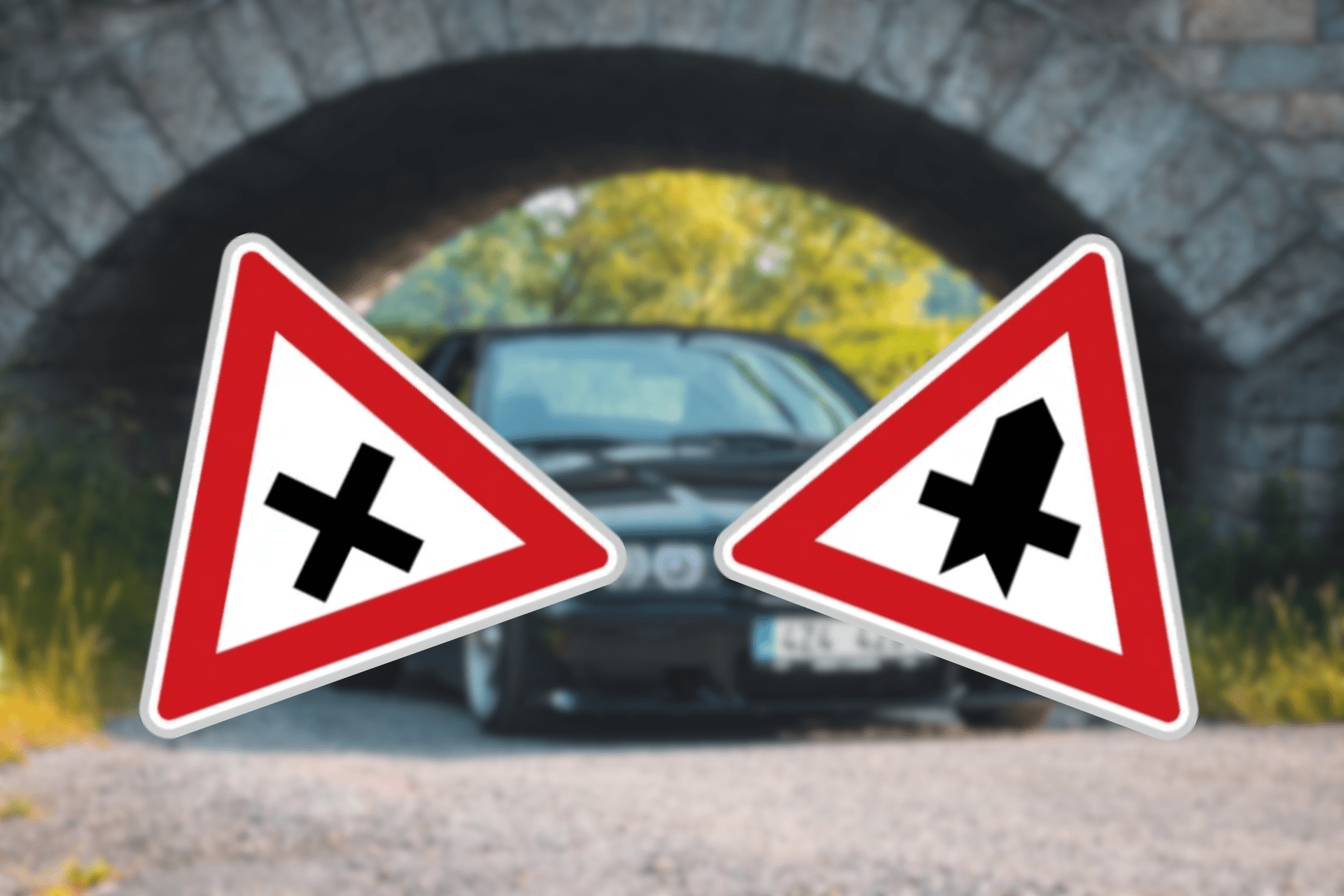 Křižovatka vs. Křižovatka s vedlejší pozemní komunikací: Kdy jste na hlavní a kdy dáváte přednost zprava? 