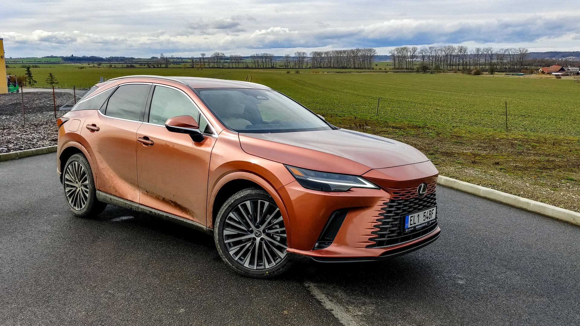Lexus RX 450h+