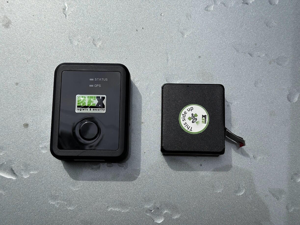 Mini GPS lokátor
