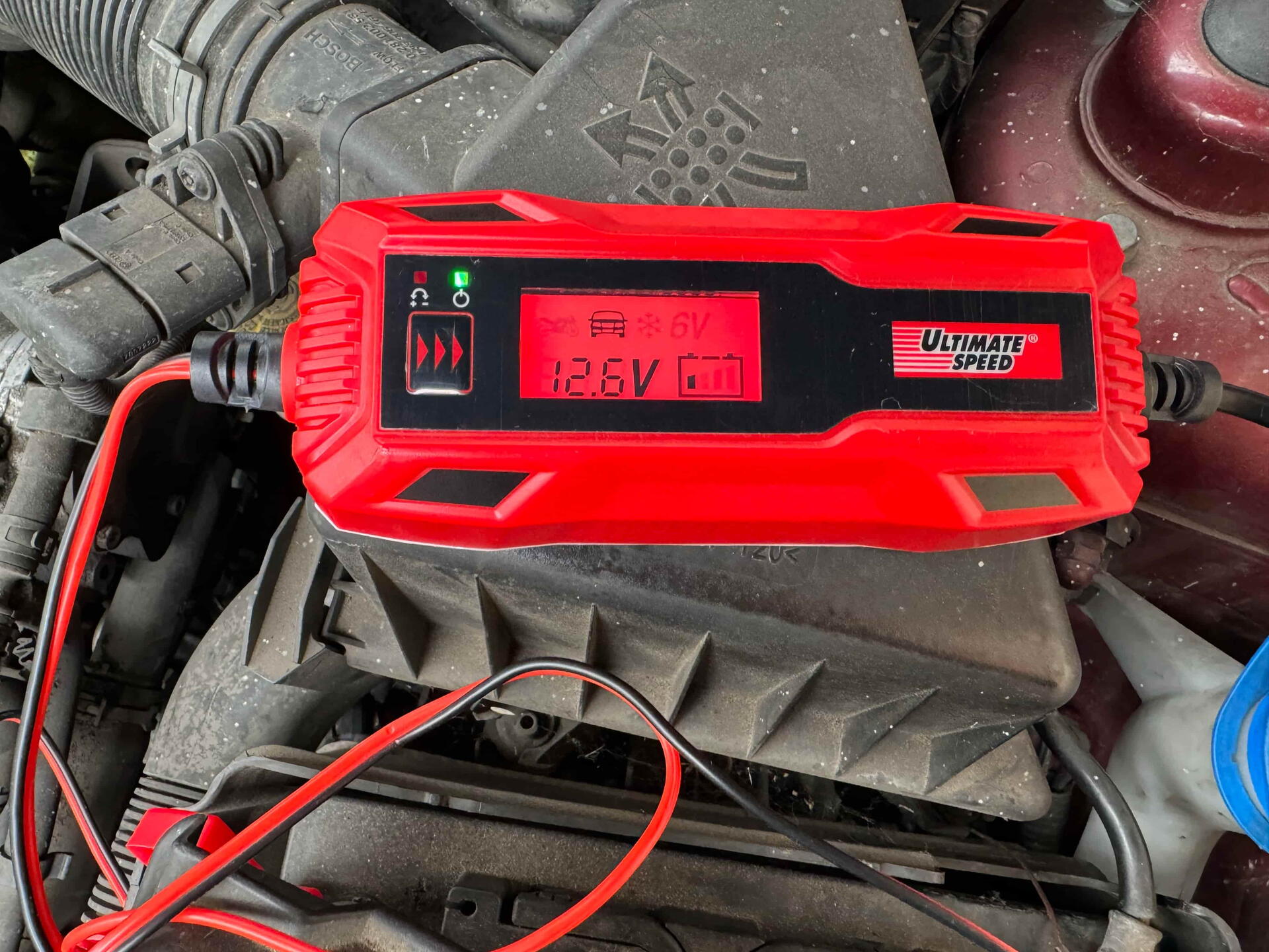 Nabíječka autobaterií Ultimate Speed – test
