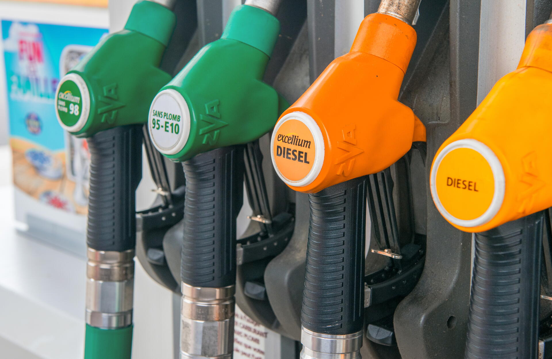 Označení paliva v zahraničí – jak se nesplést?