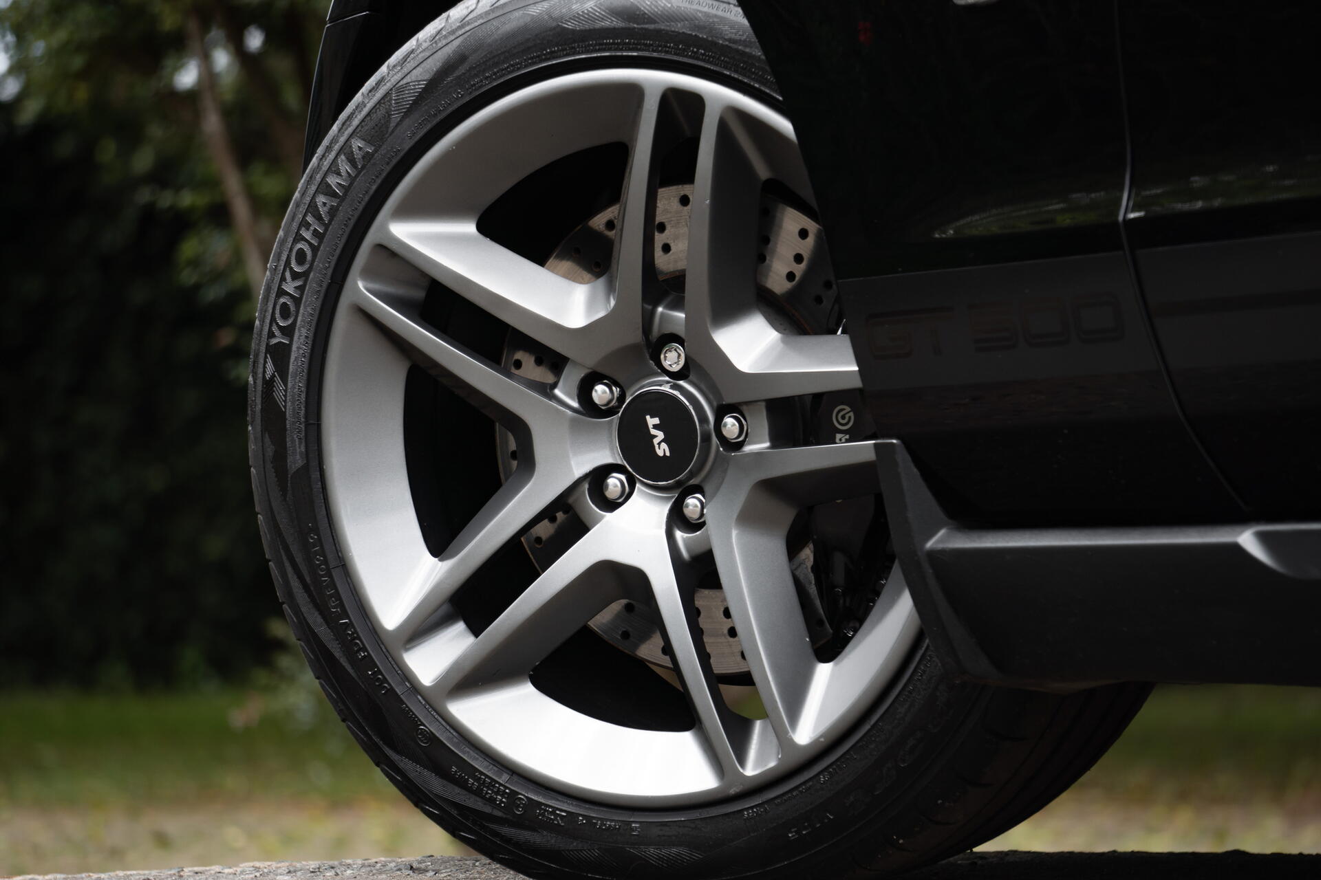 Pneu Yokohama Advan Sport V107:  Jak obstála v testu a ve srovnání s konkurencí?